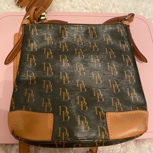 Dooney & Bourke Crossbody bag